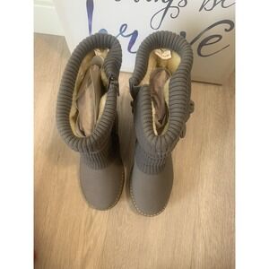 (16) Dream pairs boots for girls‎ grey color size 1